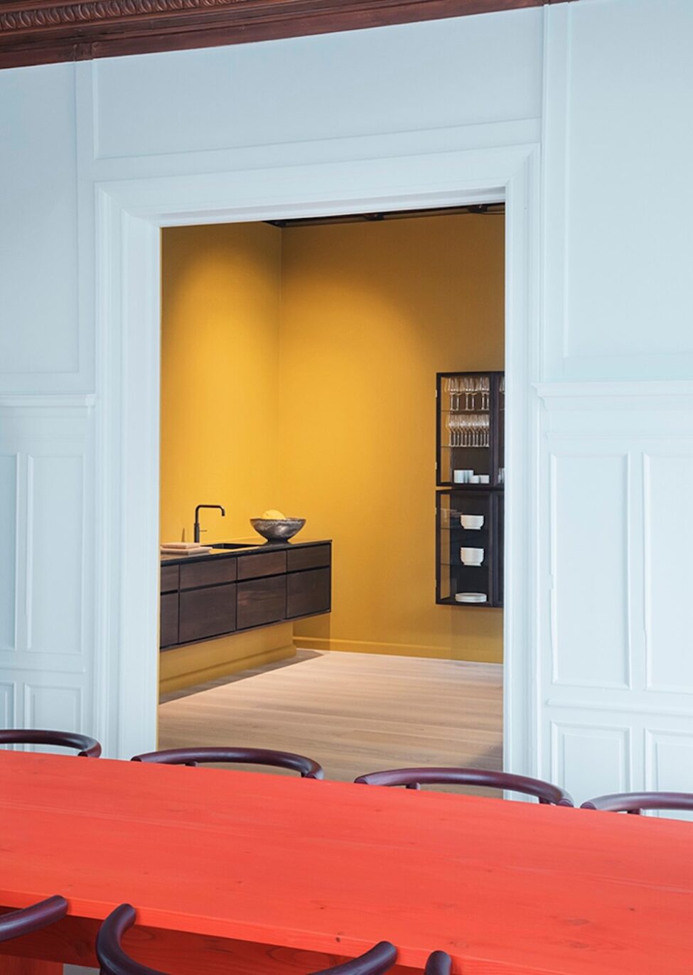 Garde-Hvalsoe-Mejlborg-Showroom-Photo-Irina-Boersma-WEB-4-1-aspect-ratio-975-1372