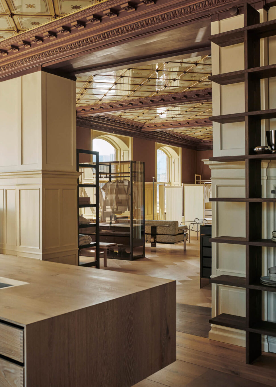 Garde-Hvalsoe-Showroom-Aarhus-Photo-Michael-Rygaard-13-1-aspect-ratio-970-1358