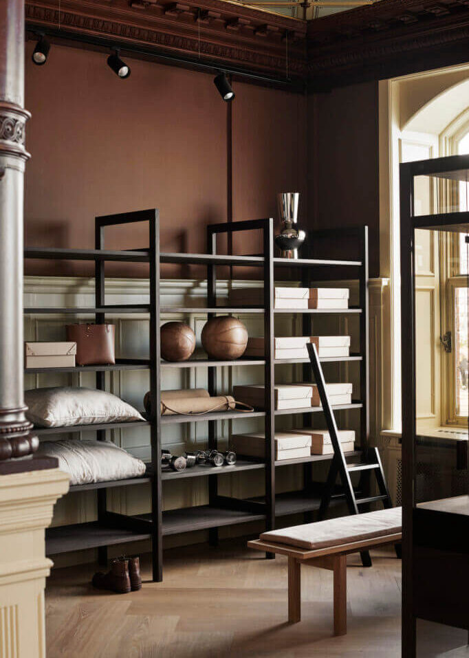 Garde-Hvalsoe-Showroom-Aarhus-Photo-Michael-Rygaard-4-682x1024-1-aspect-ratio-695-975