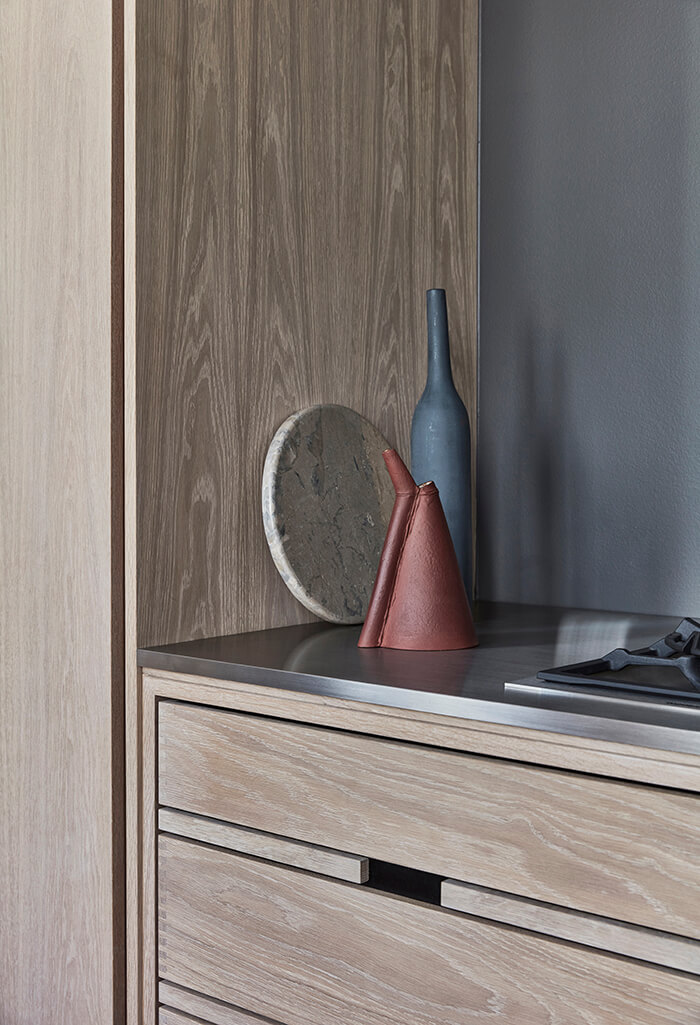 Garde-Hvalsoe-model-Hoelgaard-White-oil-Oak-Frederikstaden-12 (1)