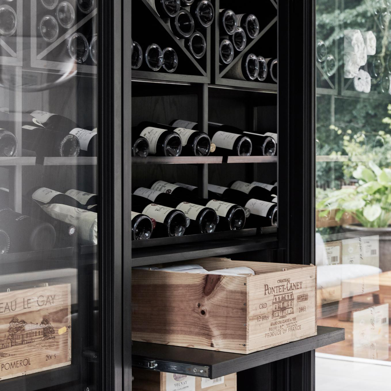Garde-Hvalsoe_Bespoke-Vineroom_The-Grey-Doors-1-Square