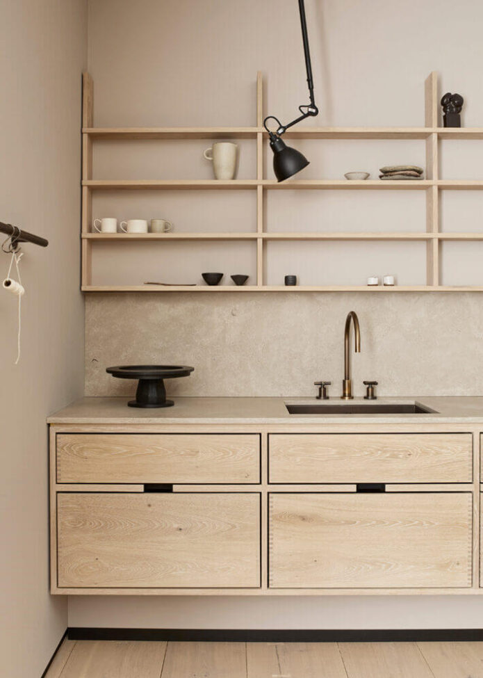 GH-Crafted-to-Last-by-Pernille-Vest-Photo-Maja-Hansen_-Hoelgaard-in-oak-1-2-WEB-731x1024-1-aspect-ratio-695-975