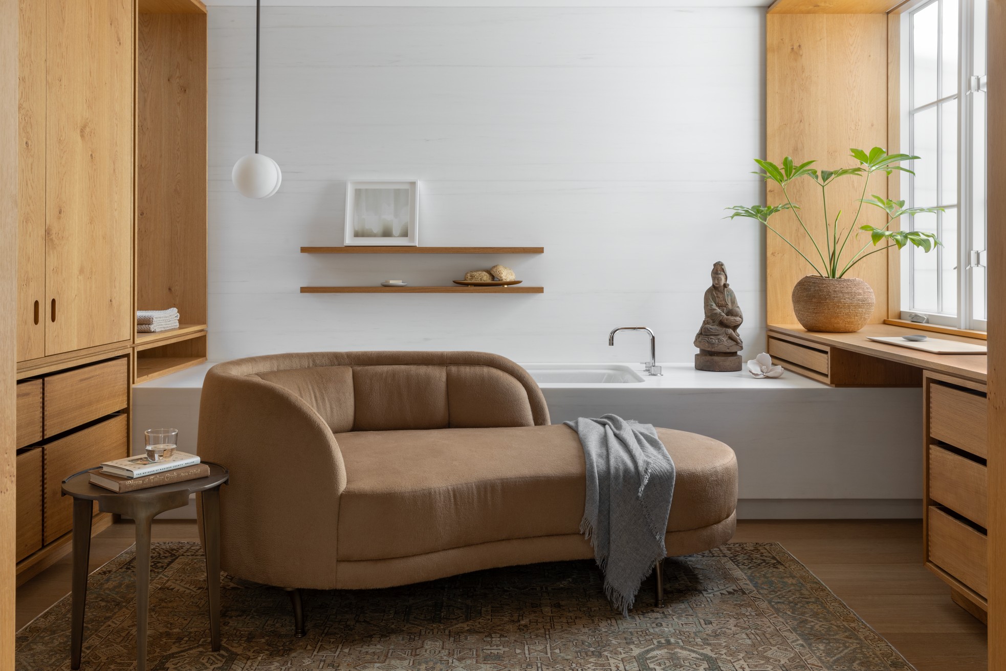 GH Quin_Jackson_PrimaryBath3-0025_RF-Photo Lisa Romerein