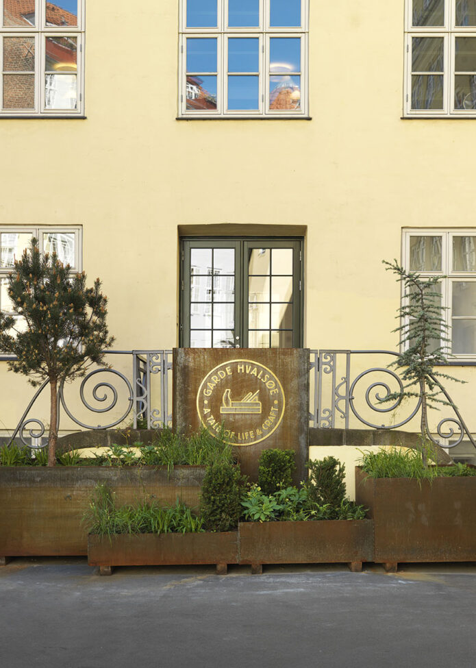 Garde-Hvalsoe-Esplanaden-8D-Copenhagen-aspect-ratio-695-975